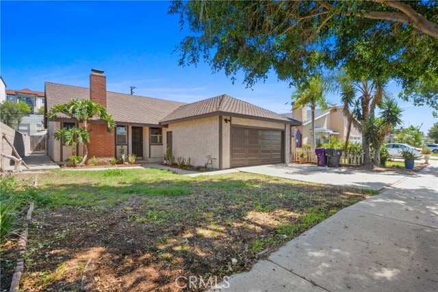 Primary Photo - 3214 Locust Ave