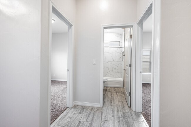 Building Photo - 14852 Mike a Mendoza Ave