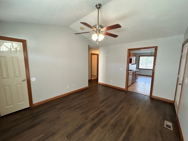 Building Photo - 7354 Mercy Ln