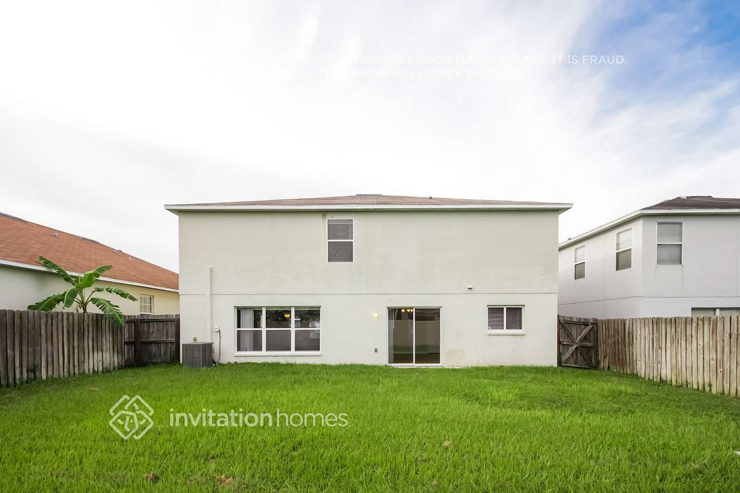 Building Photo - 11170 Golden Silence Dr