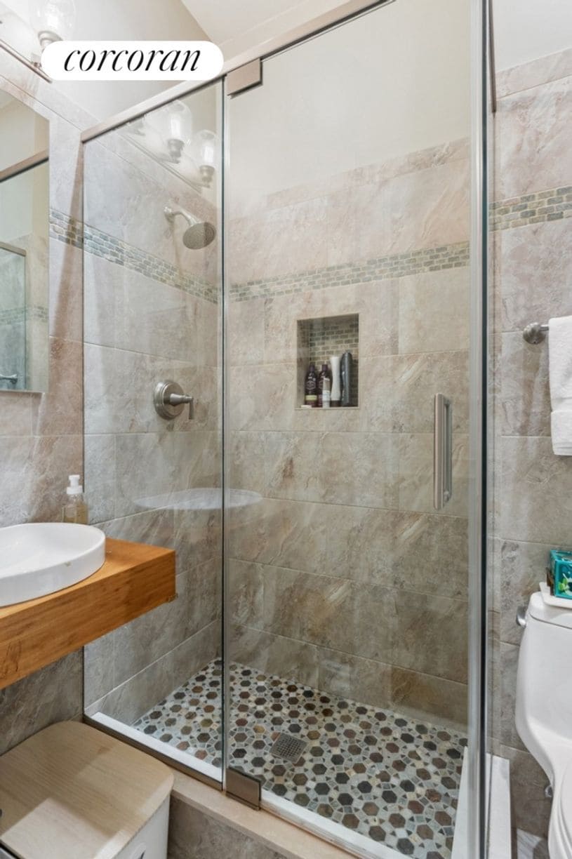 Building Photo - 301 W 108th St