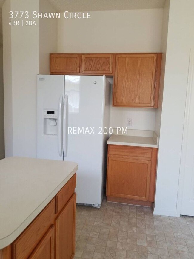 Building Photo - 3773 Shawn Cir