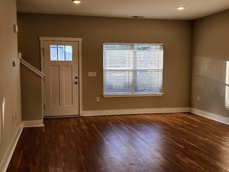 Building Photo - 1021 Wells Way