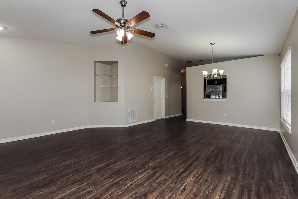 Building Photo - 1720 Mosaic Forest Dr