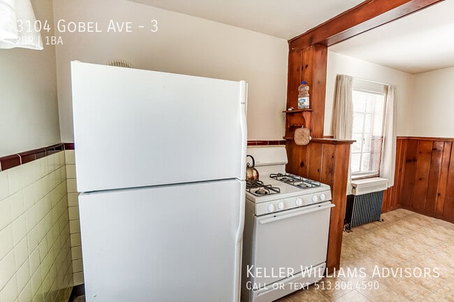 Building Photo - 3104 Gobel Ave