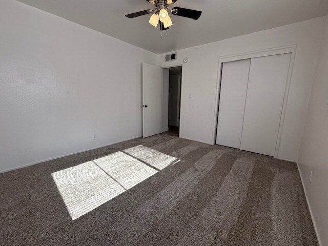 Building Photo - 4802 W Kaweah Ave