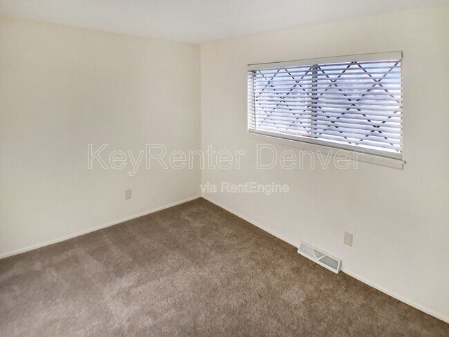 Building Photo - 1469 Coronado Pkwy N