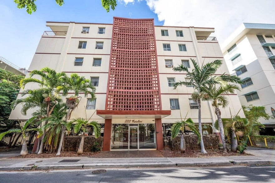 Building Photo - 222 Ka?iulani Ave