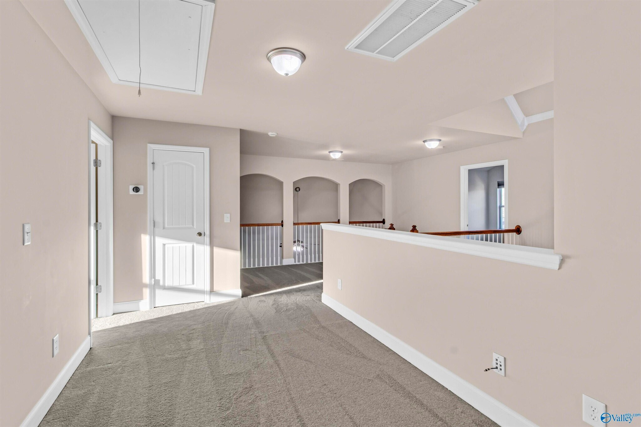 Building Photo - 110 Wolf Creek Trl SW