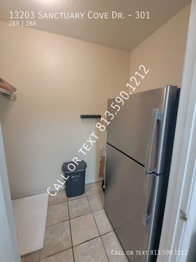 Building Photo - Spacious Tampa Condo