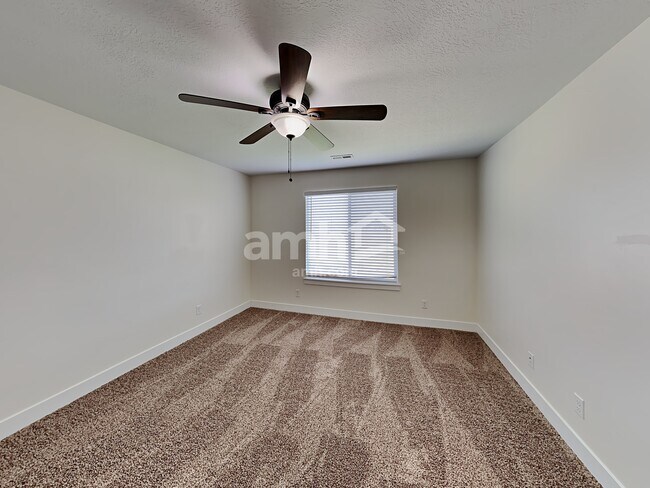 Building Photo - 1641 E Tumwater Ln