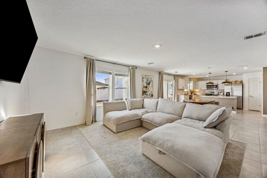 Building Photo - 5460 Integrity Wy