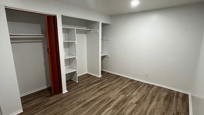 Building Photo - 342 Stuyvesant Ave