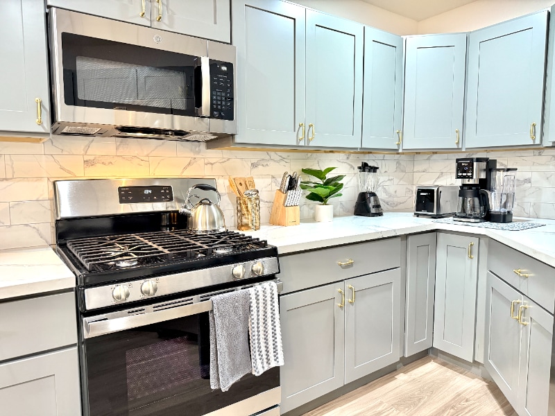 Building Photo - 3229 S Sherbourne Dr