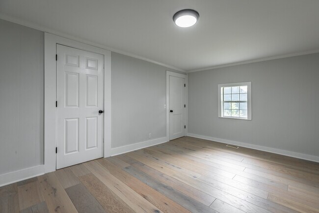 Bedroom 2 - 219 Vreeland St