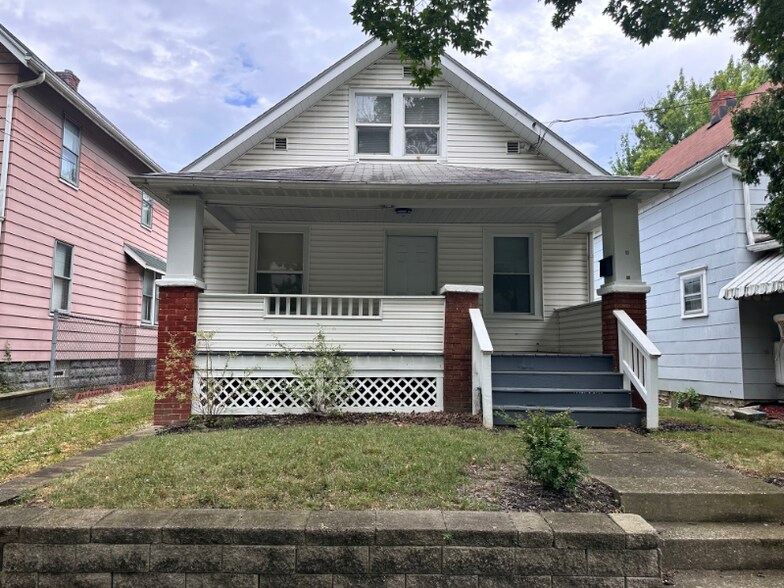 Primary Photo - 1266 Girard St