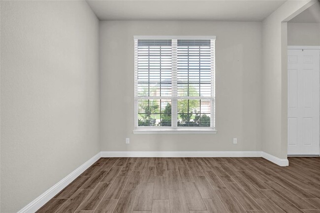 Building Photo - 6019 Marsh Lk Ct