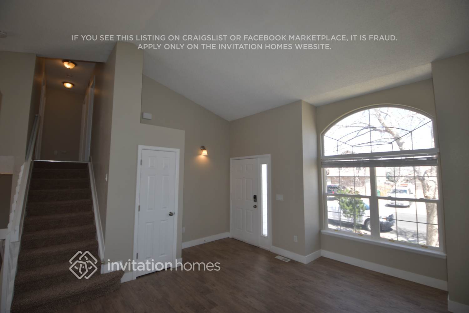 Building Photo - 1424 W 132nd Pl