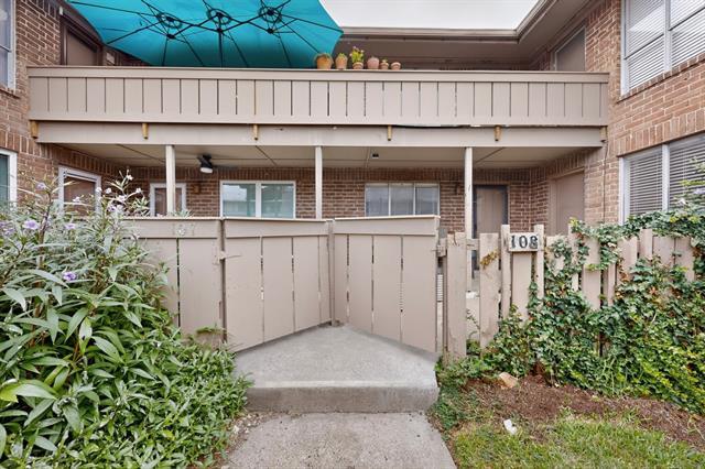 Building Photo - 10530 Stone Canyon Rd