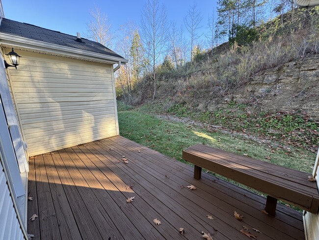 Building Photo - 5357 Midway Dr