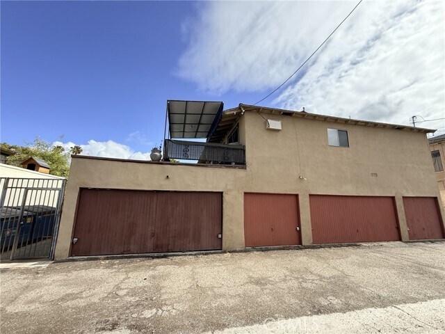 Building Photo - 3030 Topaz Ln