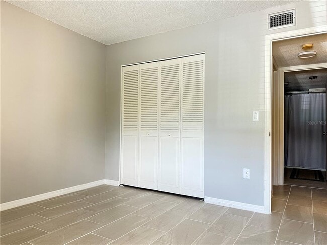 Building Photo - 6191 Timberlake Dr