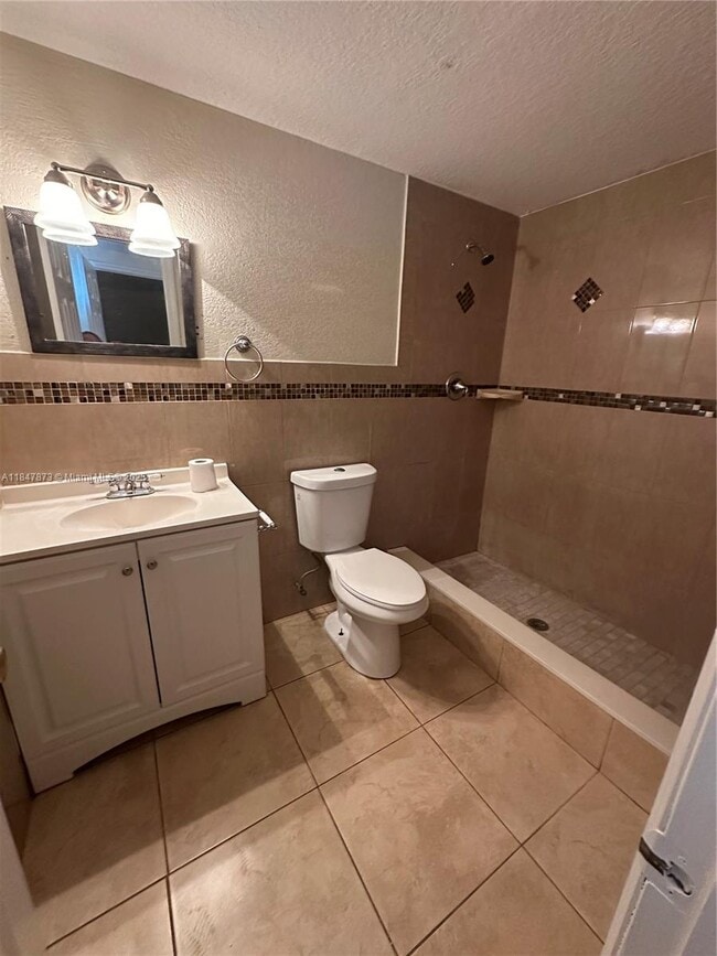 Building Photo - 4041 SW 50th St