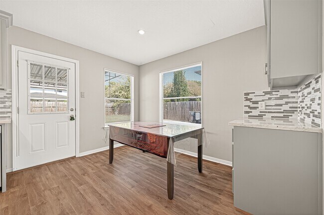 Building Photo - 17522 Coventry Squire Dr