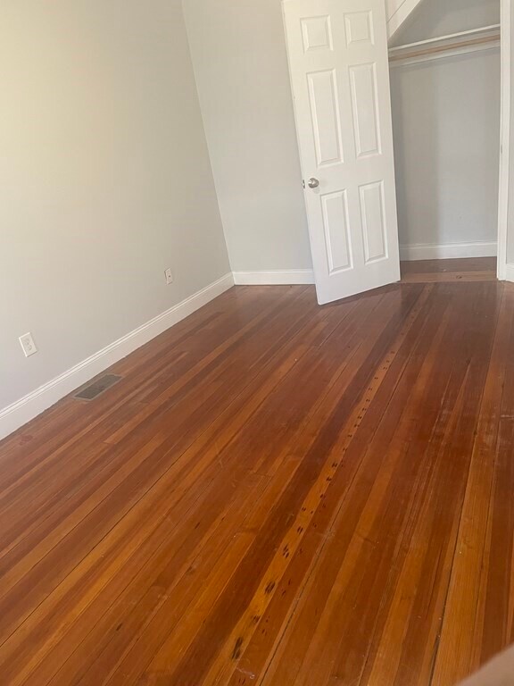 Building Photo - 16 Wilcock St