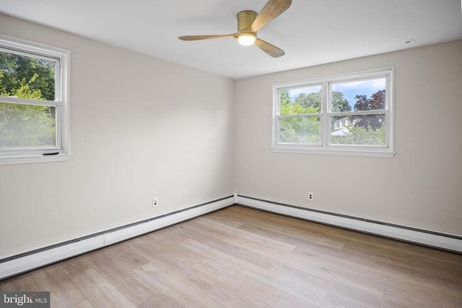 Building Photo - 1280 Wick Ln
