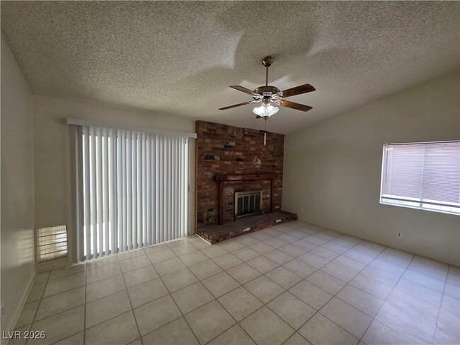 Building Photo - 3214 Anacapa Way