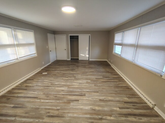 Building Photo - 624 Alliance Ave