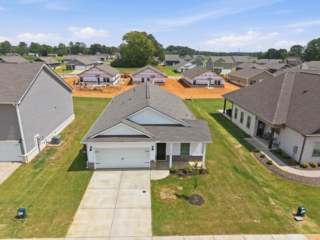 Building Photo - 17729 EMMA JO LN