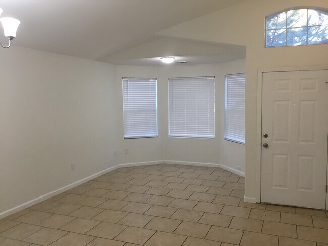 Building Photo - 3809 Calming Meadows Ct