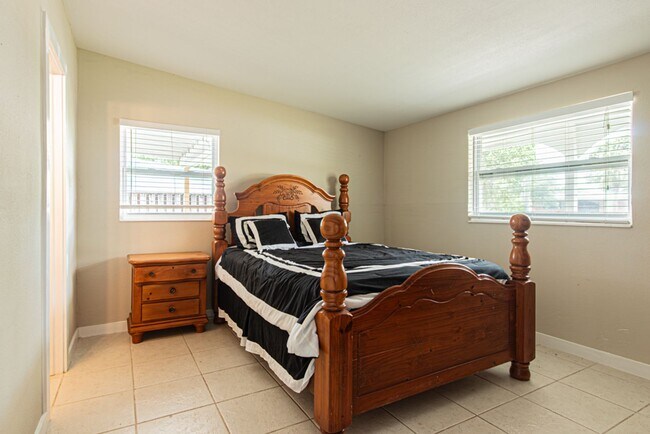 Building Photo - Coastal Charm Meets Modern Comfort – Water...