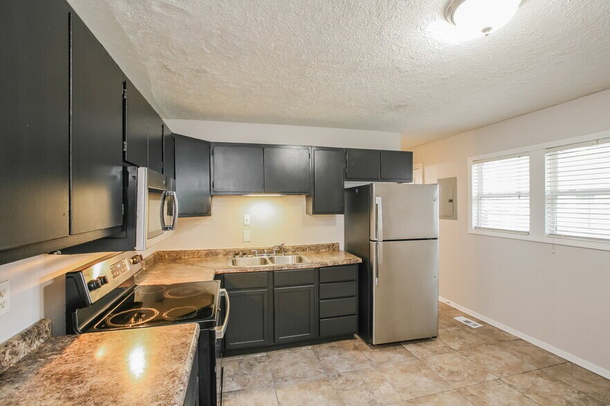 Building Photo - 8302 42nd St