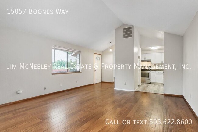 Building Photo - Great quiet L.O. Location!  3 bed/ 2 bath ...