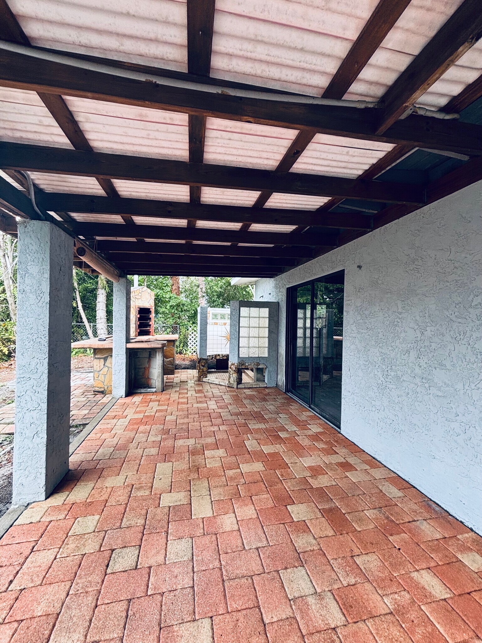 Building Photo - 1108 Myrtle Ln