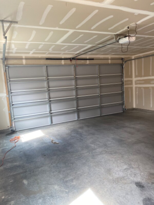 Building Photo - 1200 Glider Ln