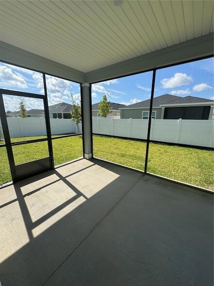 Building Photo - 6582 SW 89th Loop