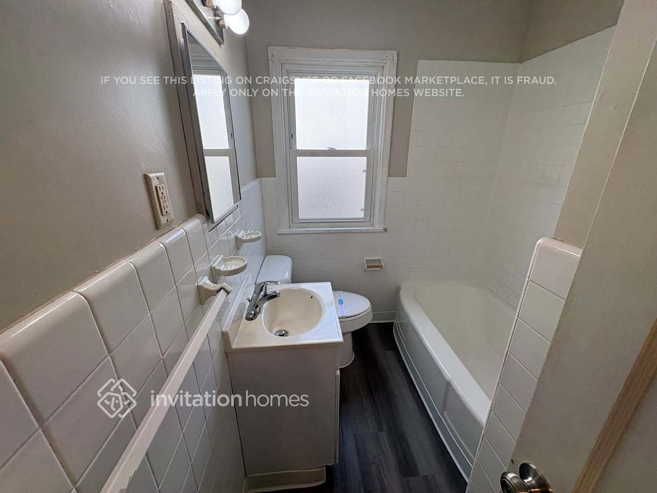 Building Photo - 4524 Zenith Ave N