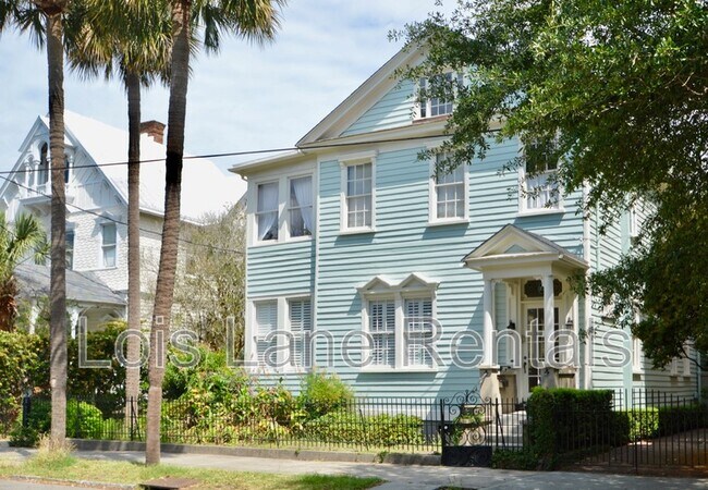 Building Photo - 168 Broad St
