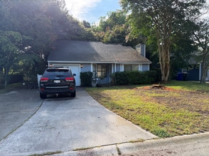 Building Photo - 3 Bedroom 2 Bath House in Willow Walk - James Island