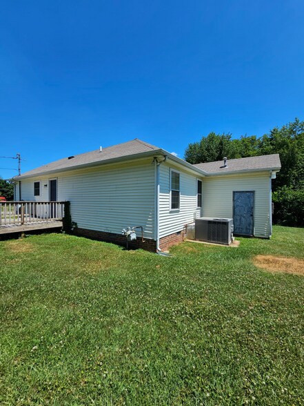 Building Photo - 1514 Richmond Rd