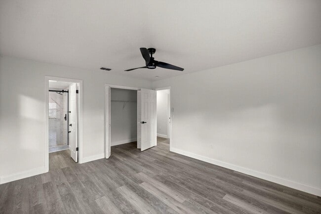 Building Photo - 14090 SW 34th Terrace Rd