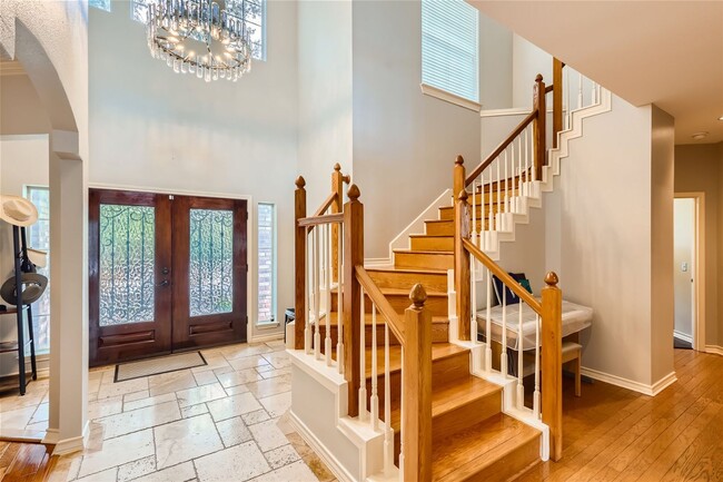 Building Photo - Stunning Home in Guard Gated Community ~ I...