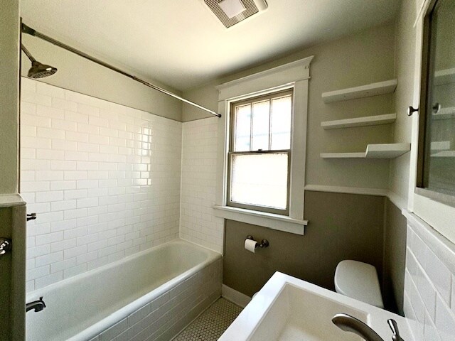 Building Photo - 144 Woodell Ave
