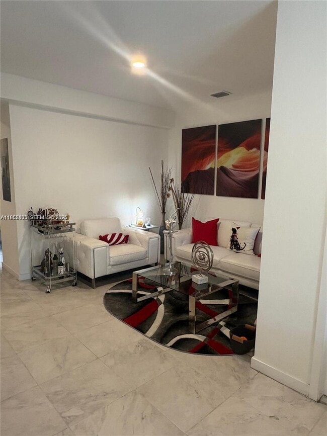 Building Photo - 13360 Tropical Ave