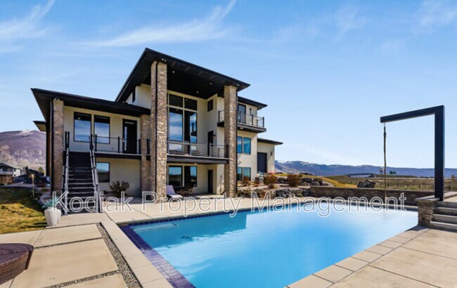 Building Photo - 454 S Buffalo Ranch Rd