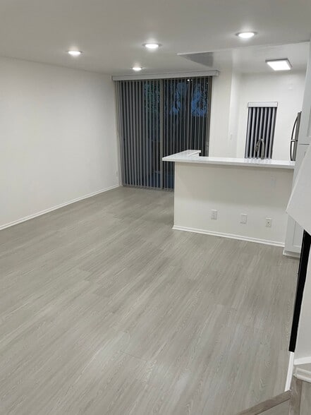 Building Photo - 11730 Sunset Blvd